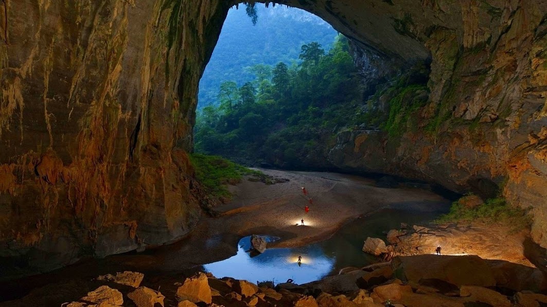 The Blue Arrow Hang Son Doong The World's Largest Cave, Vietnam