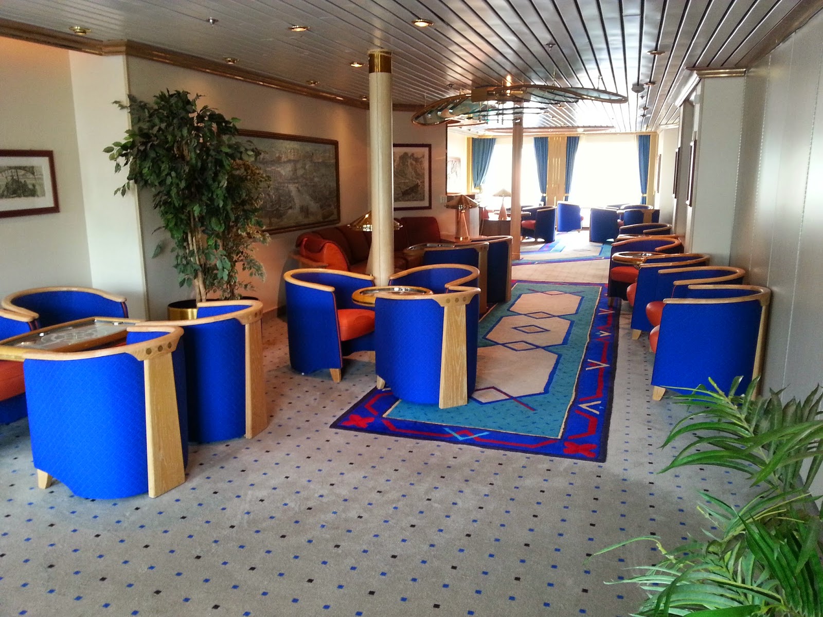 Hurtigruten MS Nordkapp - Flembøringen Lounge Hurtigruten MS Nordkapp - Flembøringen Lounge