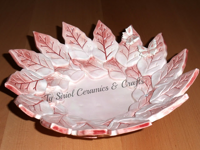Artisan crafted ceramic leaf bowl by Ty Siriol