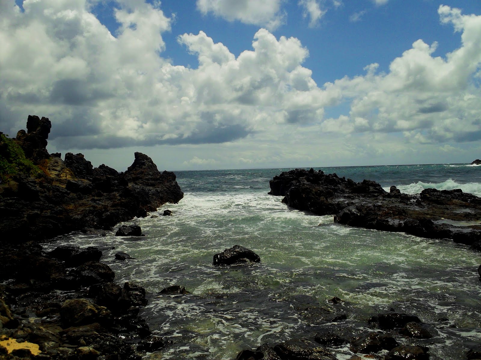 My Hawaiian adventure with Camp Adventure Kayaking Mokulua Islands and