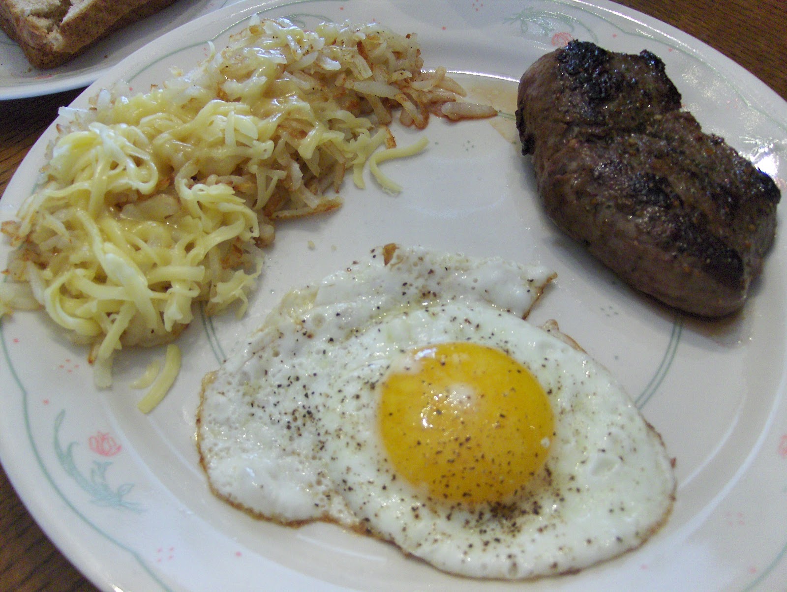 Diab2Cook Bison Sirloin Steak, Eggs, and Hash Browns Oh My!