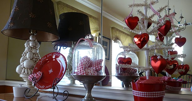 Posed Perfection: A Very Valentine's Buffet
