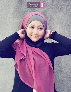 Cara Memakai Jilbab Segi Empat