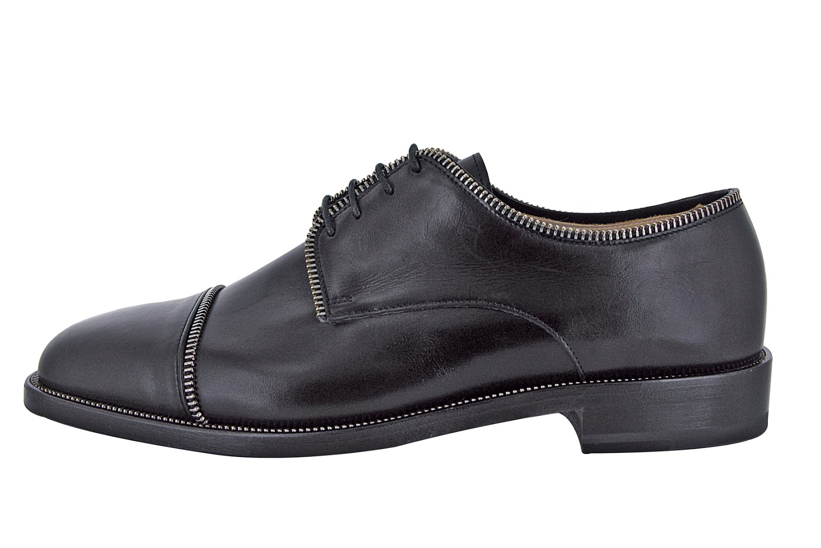 00O00 London Menswear Blog Sir Ian McKellen's Christian Louboutin 'Bruno' shoes - London premiere of 'The Hobbit: An Unexpected Journey'
