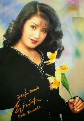Jagat Dangdut Lirik Lagu Evie Tamala Kasmaran