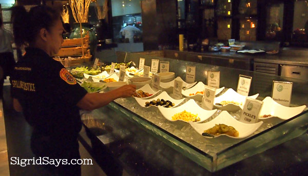 L'Fisher Hotel salad bar