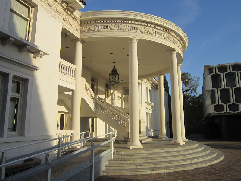 Los Angeles Wednesday, April 18, 2012 Ambassador College in Pasadena, CA