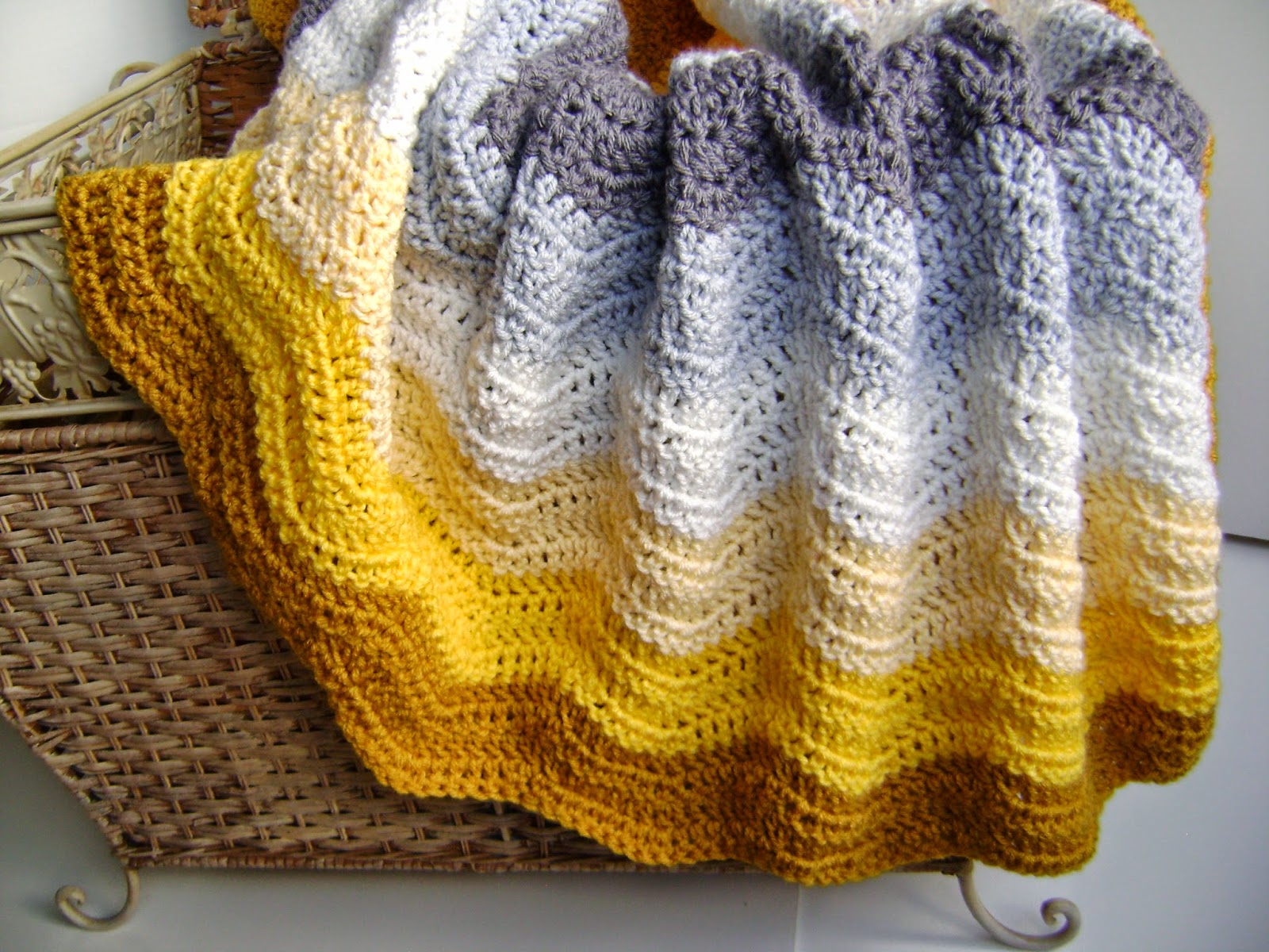 Creative Designs by Sheila Zachariae Anastasia Wedding Blanket Pattern