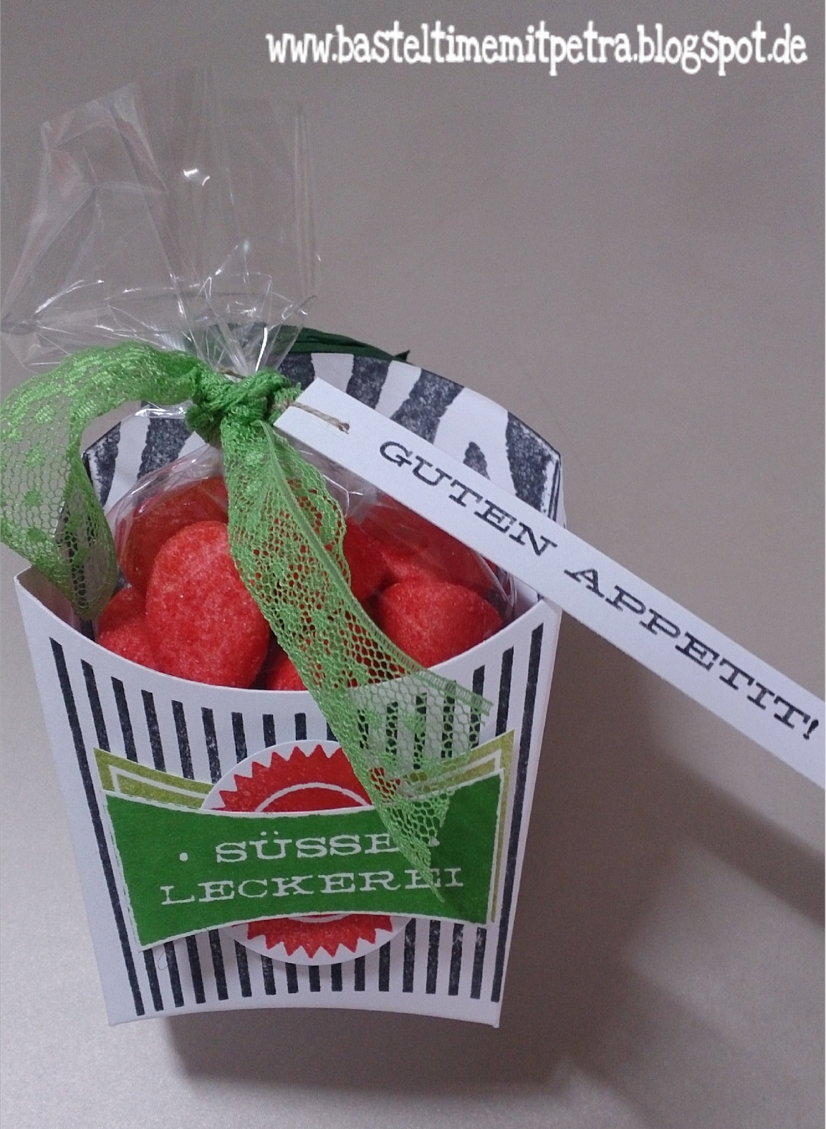 Basteltime Mit Petra Highlight Auf Dem Erdbeefest