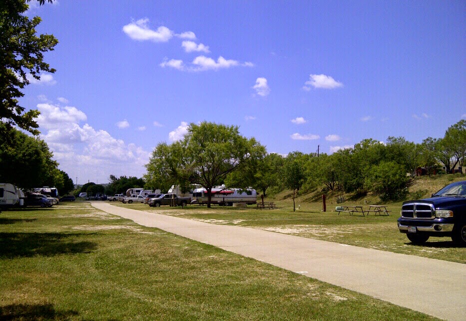 The Road By The River RV Park, Kerrville, TX