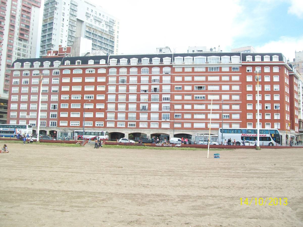 EDIFICIO FRENTE AL MAR