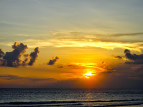 4 Best Sunset Watching Spots in Bali, Indonesia - Seminyak Ku De Ta