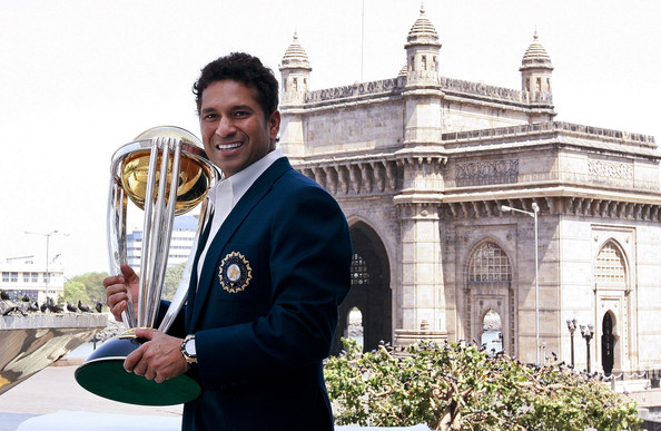 Sachin+with+world+cup+2011+trophy