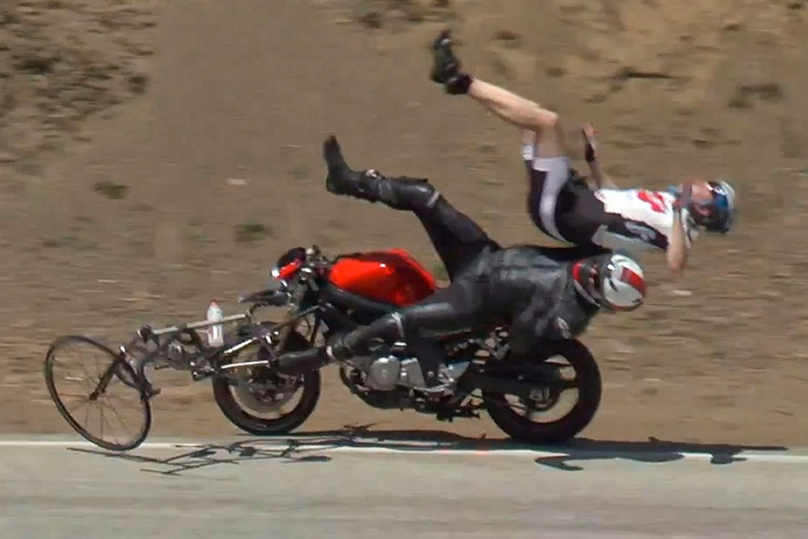 See Best Style Bike VS Motorcycle