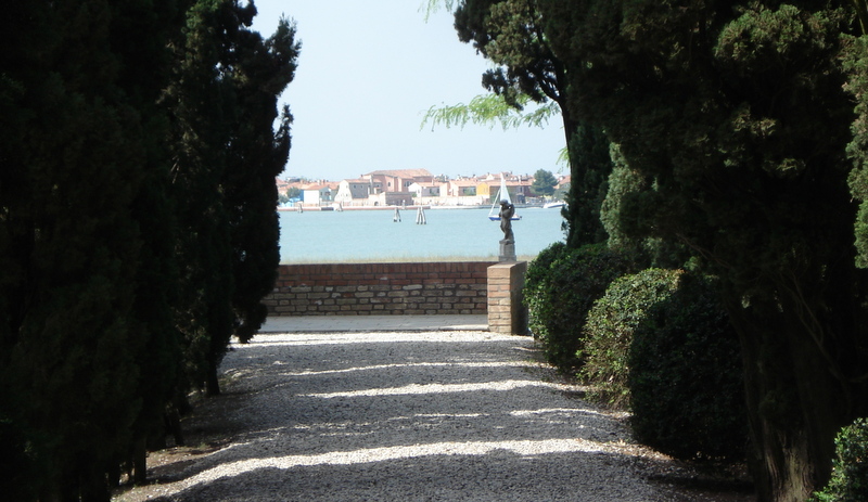 Four winds influence the shape of Venetian gardens