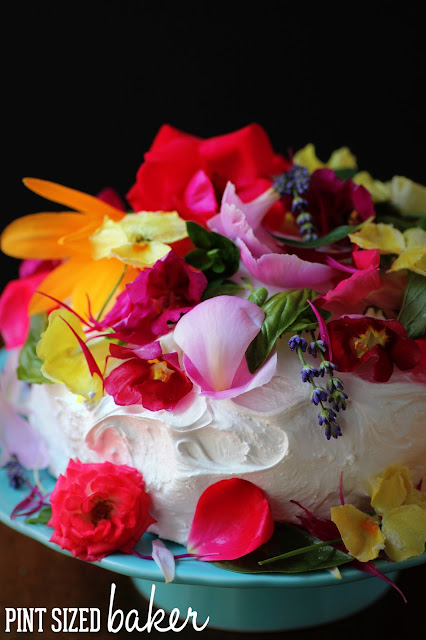 PS+Edible+Flower+Cake+(16)