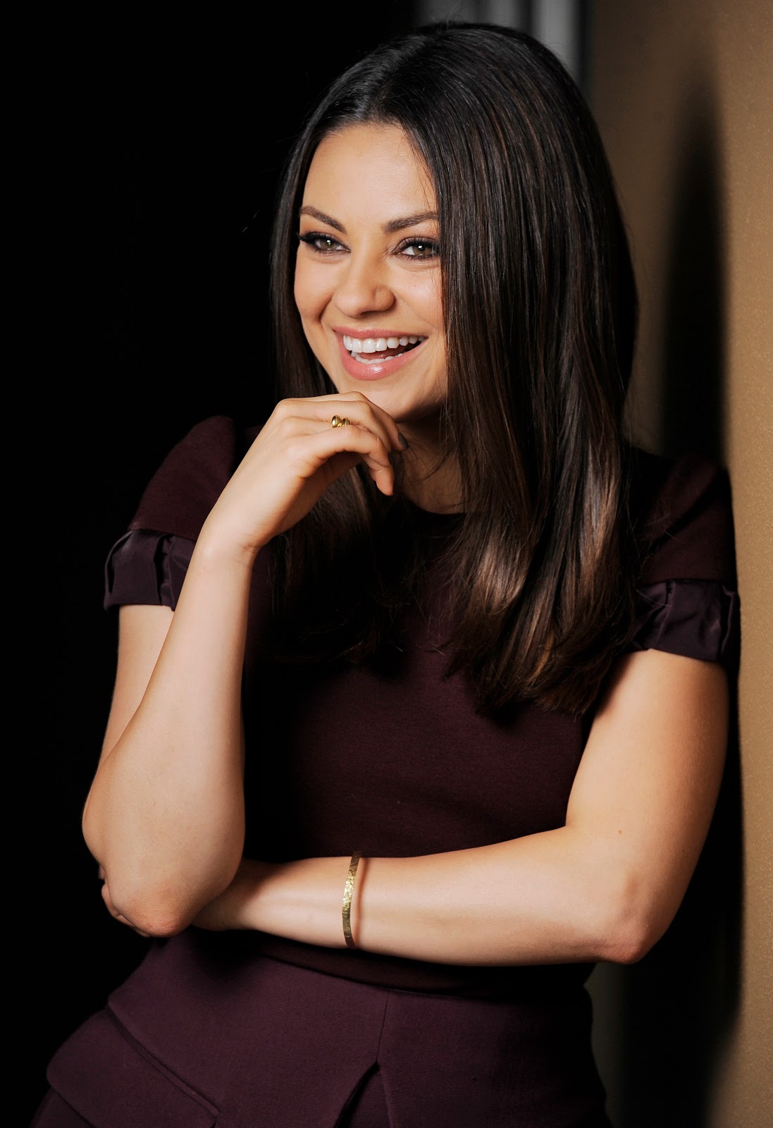 Mila Kunis – TED Pho... Mila Kunis