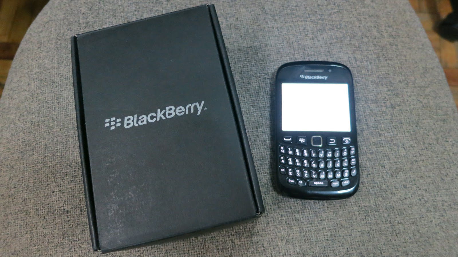 Unduh Bbm Blackberry Emoticons Davis 9220