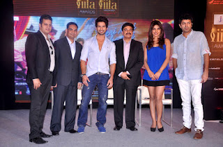 Ranbir Kapoor, Farhan Akhtar, Priyanka & Shahid Kapoor at IIFA 2012 Press Meet