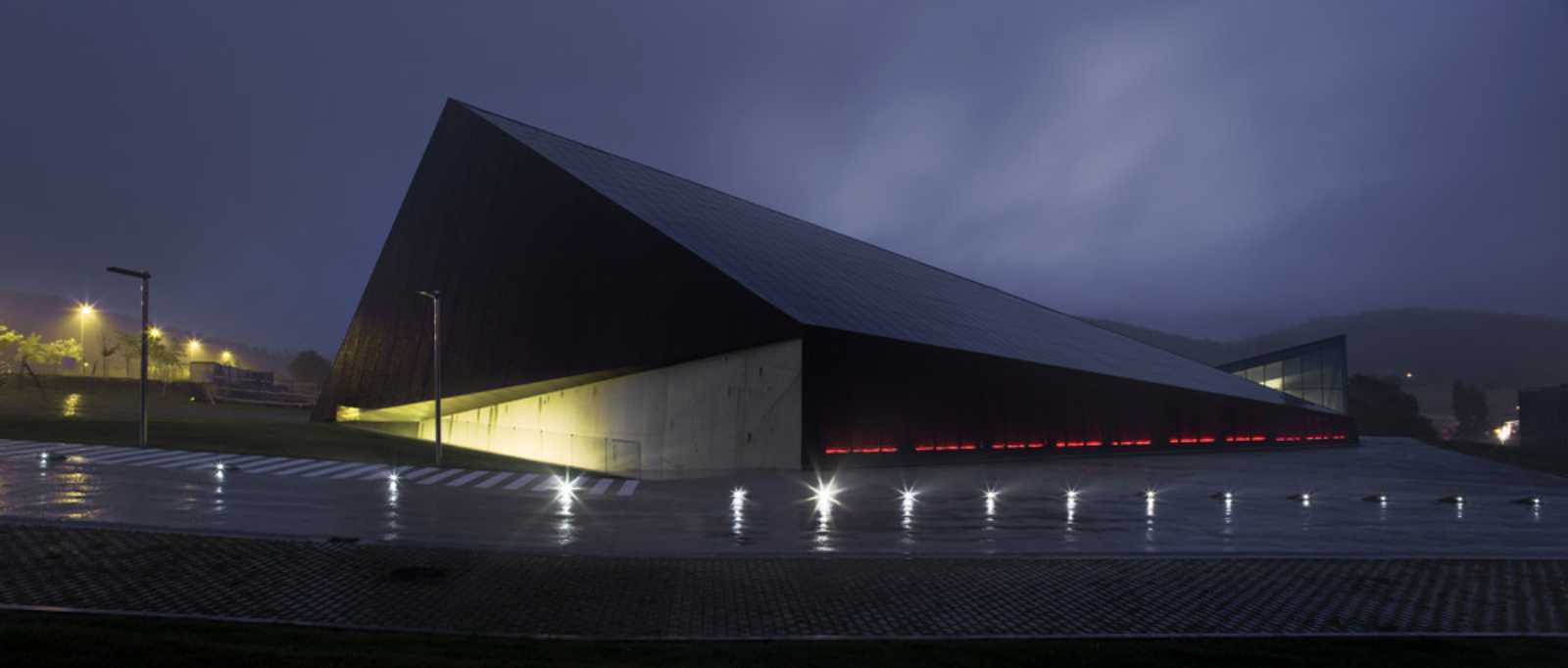 Btek Technology Interpretation Centre By Acxt Aasarchitecture