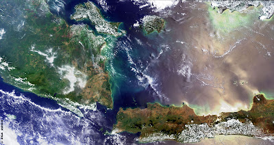 pulau jawa dan sumatera ketika dilihat di luar angkasa pulau jawa dan sumatera ketika dilihat di luar angkasa