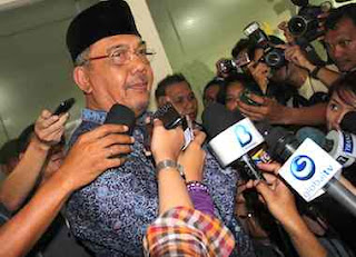 http://jobsinpt.blogspot.com/2012/04/pemda-masih-dipersilakan-mengajukan.html