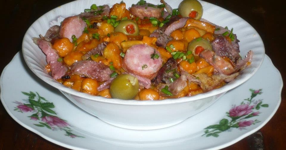 Cocina casera República Dominicana Garbanzos con callos y chorizo
