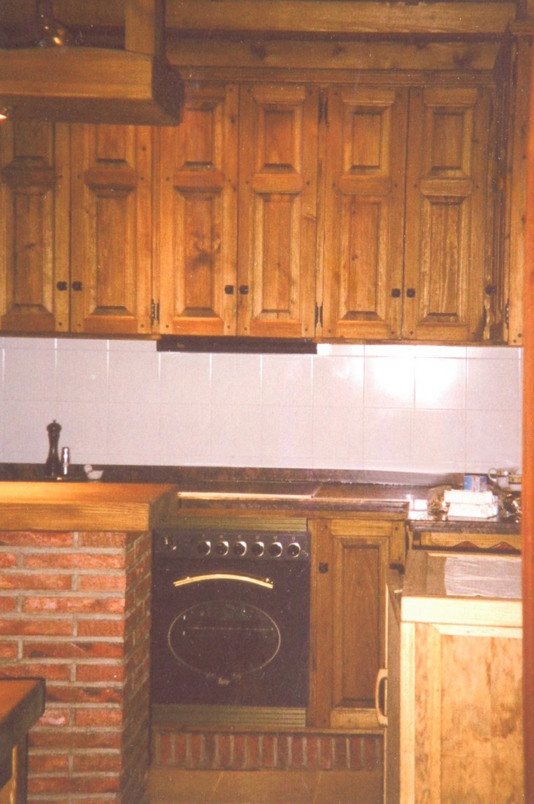 carpinteria de madera corriols artesanos de hervas MUEBLES Armario Judio ~ carpinteria de madera corriols artesanos de hervas MUEBLES