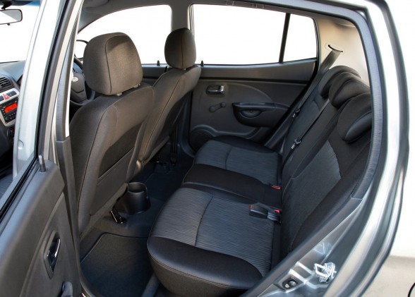 Carsautomotive: kia picanto 2010 interior Carsautomotive: kia picanto 2010 interior