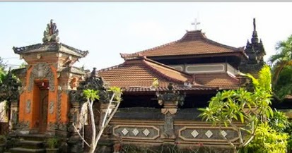 Ziarah Umat Katolik: Gereja Tuka GEREJA TUA di Bali
