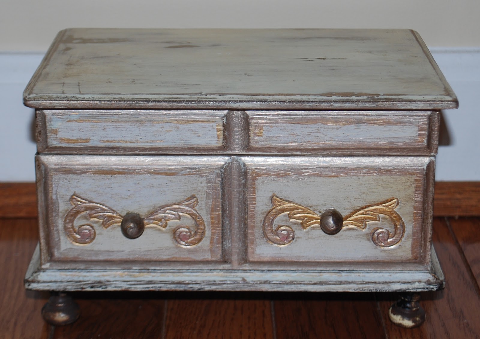 Redone by Ruthie refurbished and refinished wooden jewelry box
