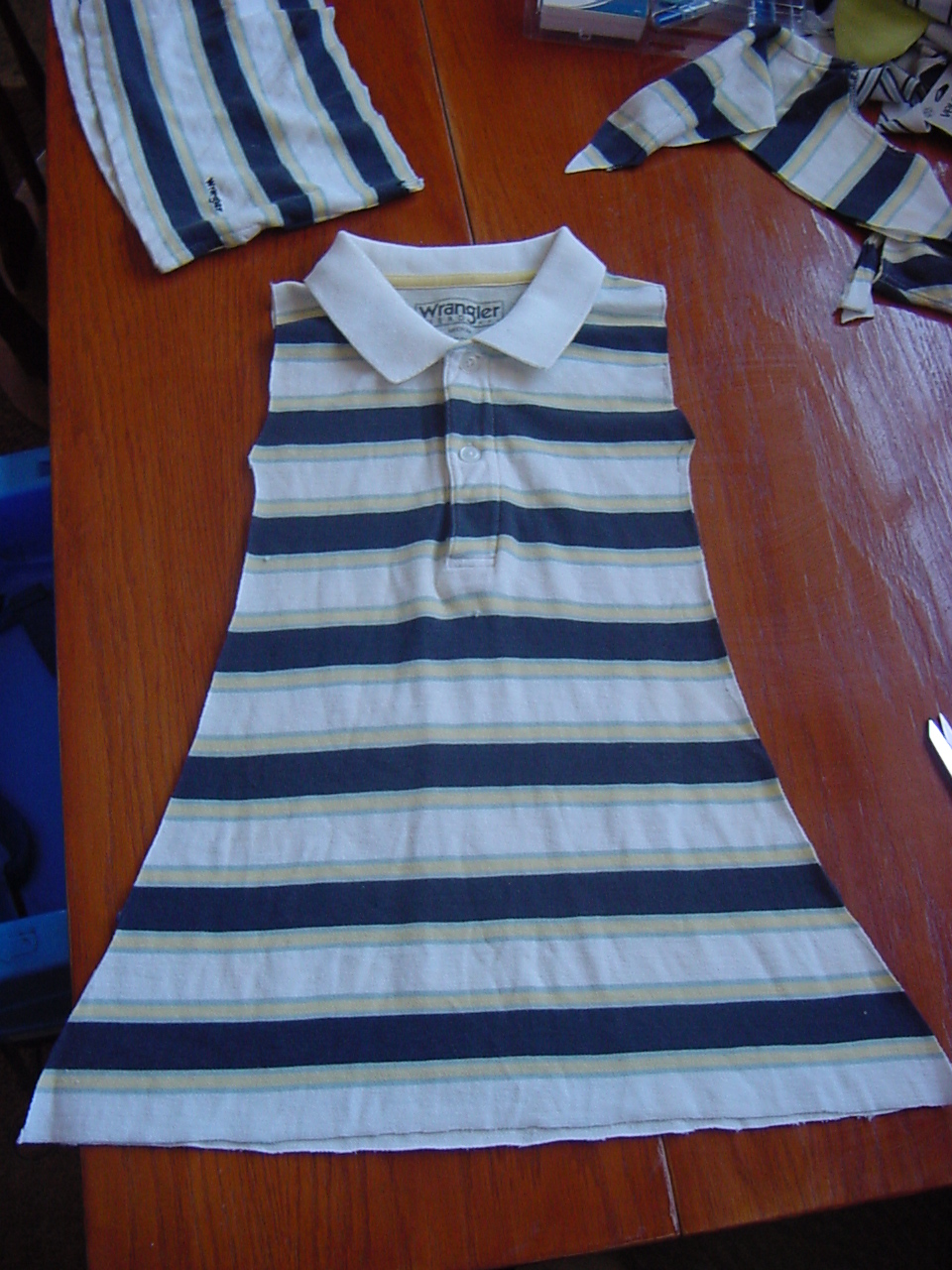 My Random Rambling life From Men's polo to little girl's dress.....how