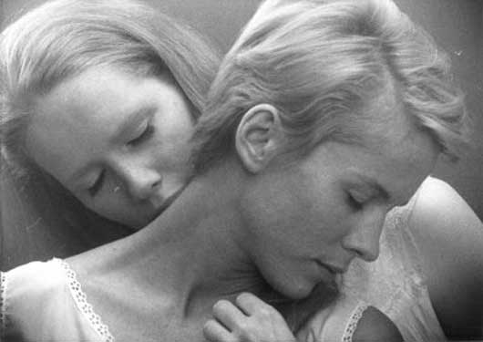 ¿Qué Estás Escuchando? - Página 39 Liv+Ullman+y+Bibi+Andersson