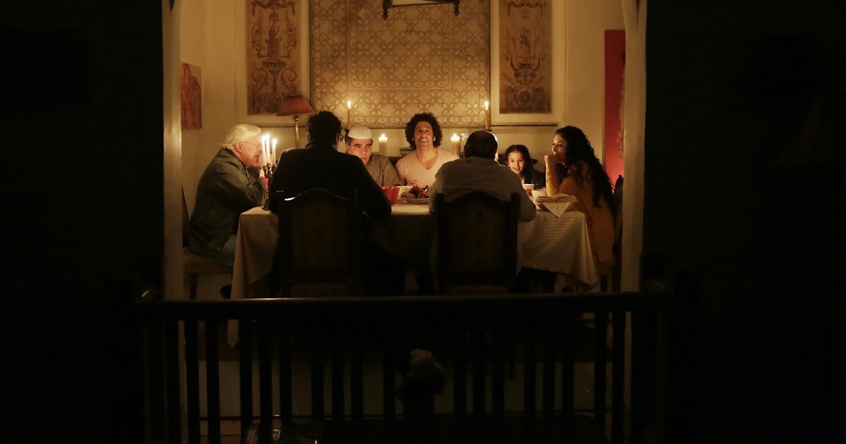 Year 8 • Issue 206 | قهوة لكل الأمم | قدرات غير عادية | The Hobbit: The.