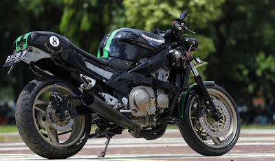Modifikasi Kawasaki ZZX600_02.jpg