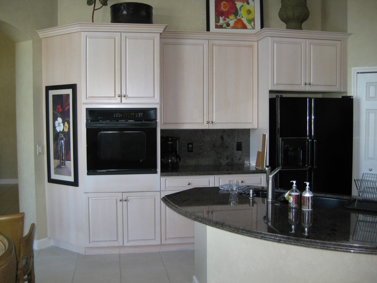 Faux painting kitchen cabinets Wood Faux Finish Kitchen Cabinets