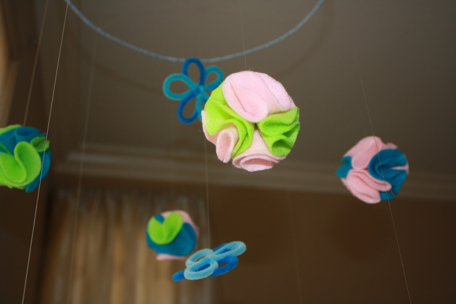 Love 2 Decorate DIY Baby Mobile Pinterest Challenge Fall Edition