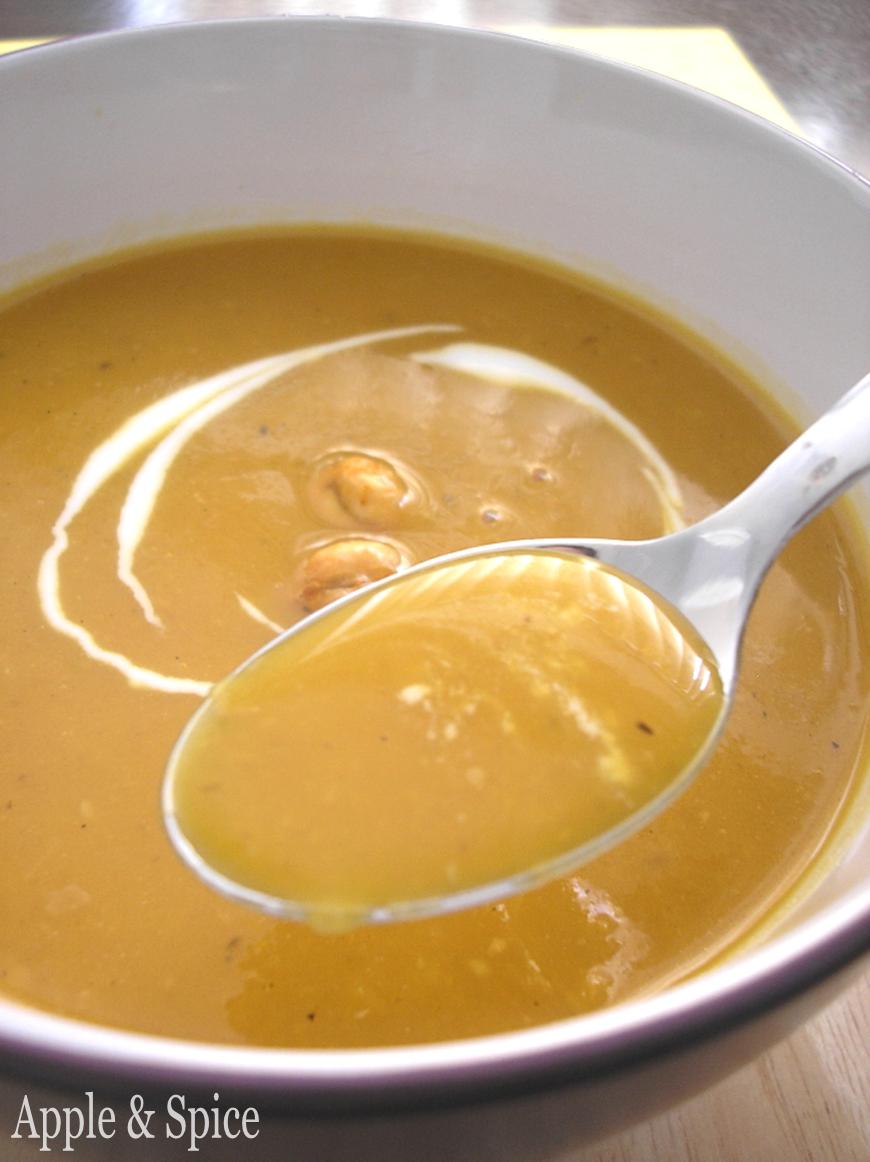 Apple & Spice Butternut Squash & Ginger Soup