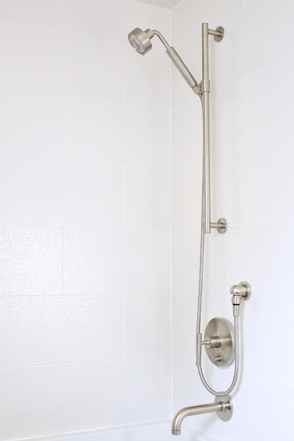 Bathroom Update Kohler Purist Fixtures Dans le Lakehouse