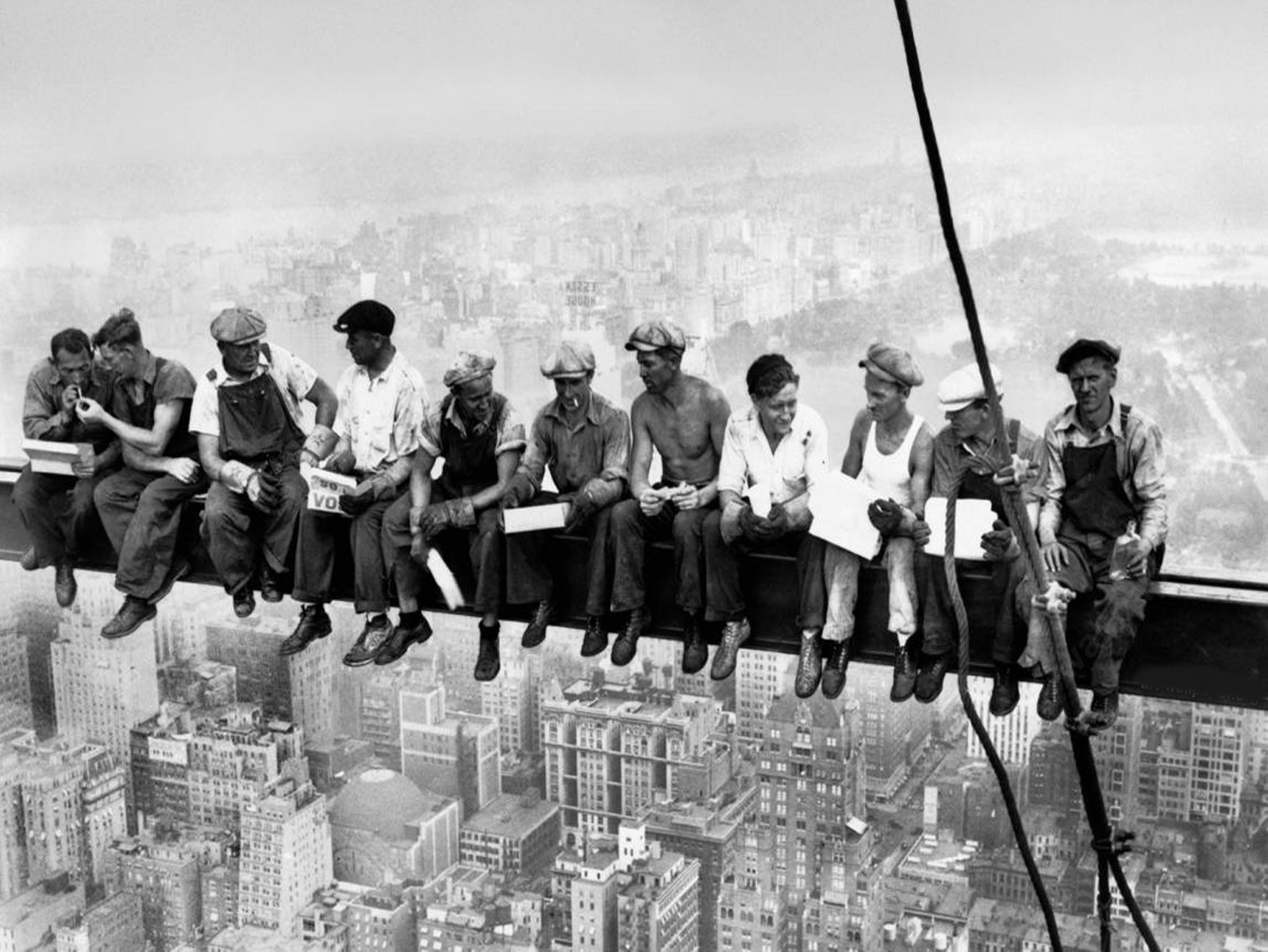 PressandFlash Historias fotografiadas ALMUERZO EN EL CIELO DE NUEVA YORK