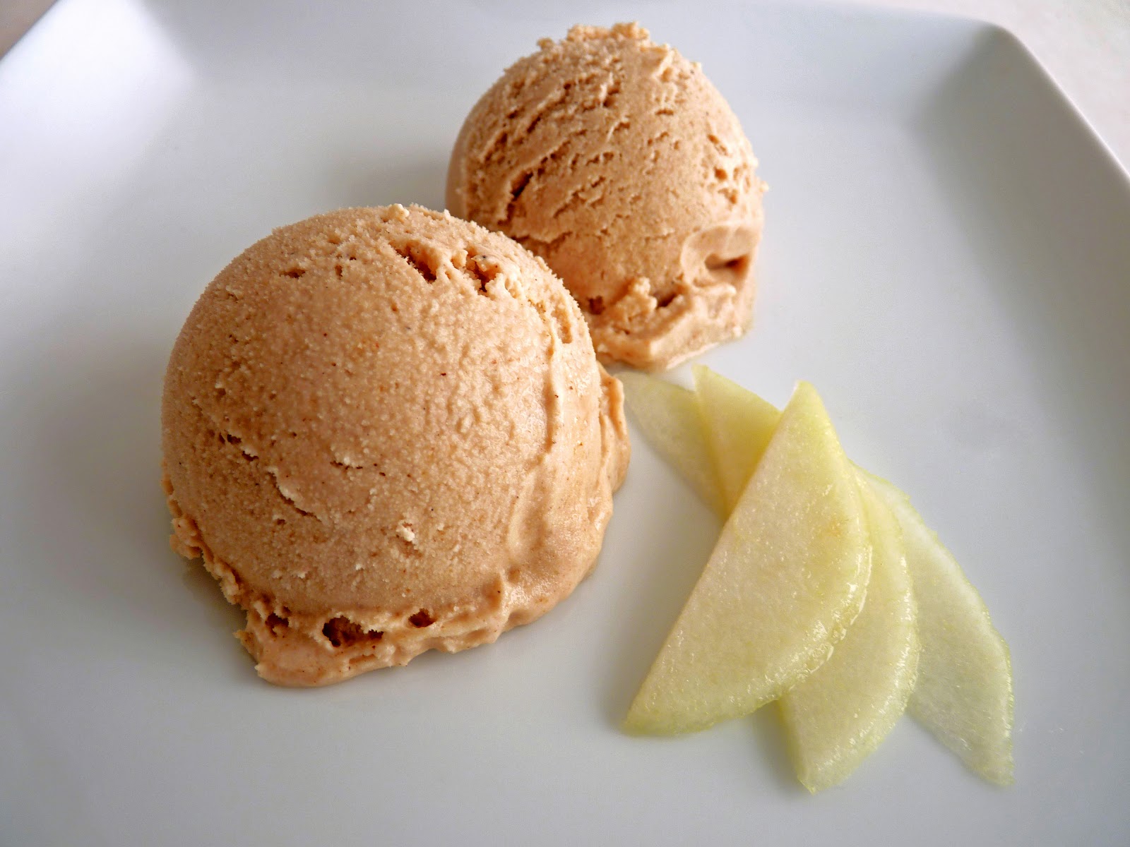 2019 year - Vanilla Ice Cream with Caramel-Pear Sauce 2019 year