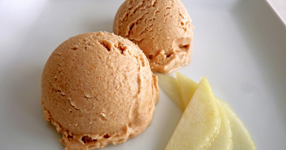 Vanilla Ice Cream with Caramel-Pear Sauce Vanilla Ice Cream with Caramel-Pear Sauce