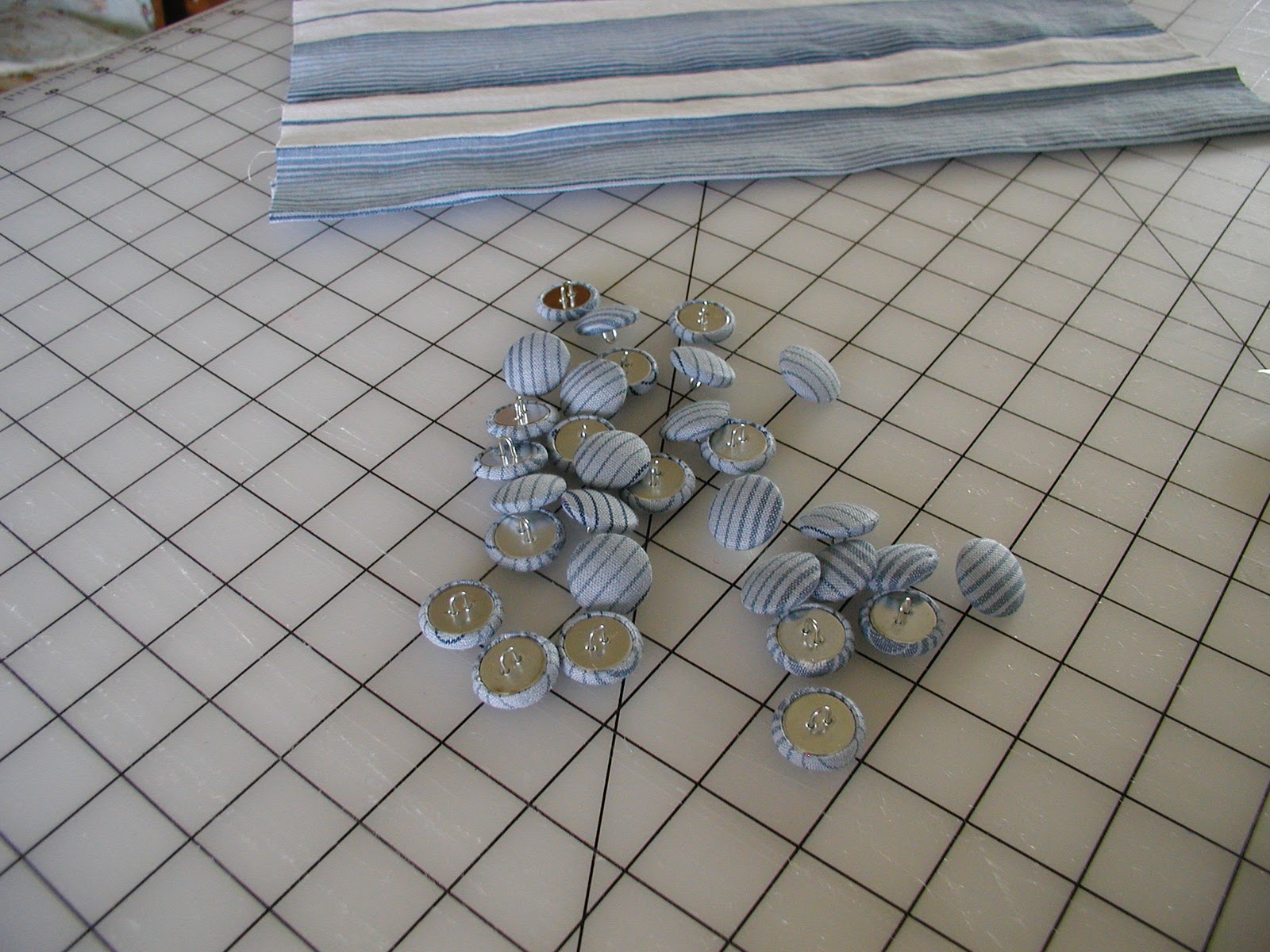 Betsy Speert's Blog Redoing rattan chairs, cont.!!! (Or, how I did the