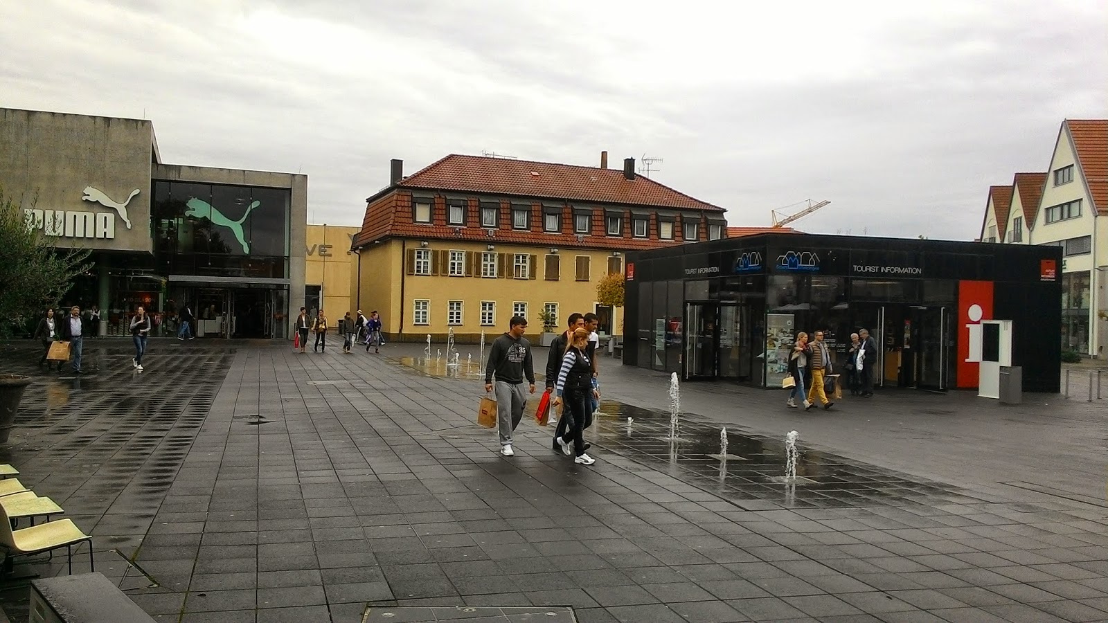 Memory Crystal Ball Day 9 In Tubingen Outlet City Metzingen