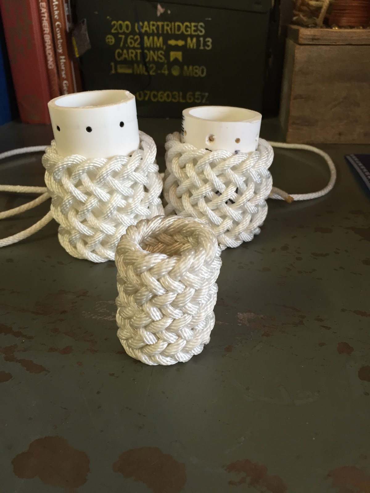 The Paracord Cowboy Horn Knots Revisited