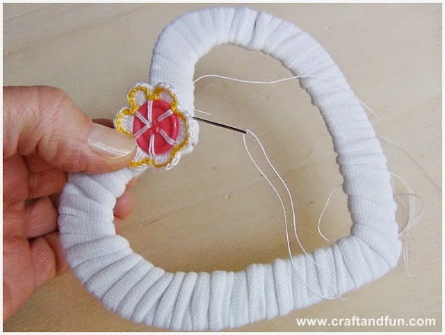 Riciclo creativo craft and fun: san valentino: decorazioni per la ... Oggetti da fare in casa
