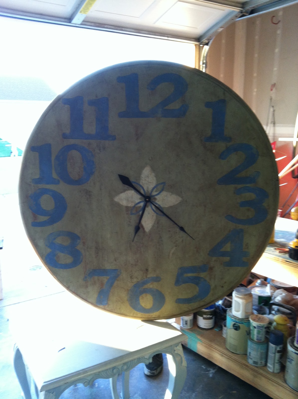 Shabulous Repurposed Table..... Fab Clock!!