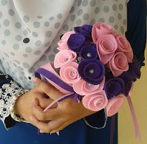 Hand Bouquet by Asip