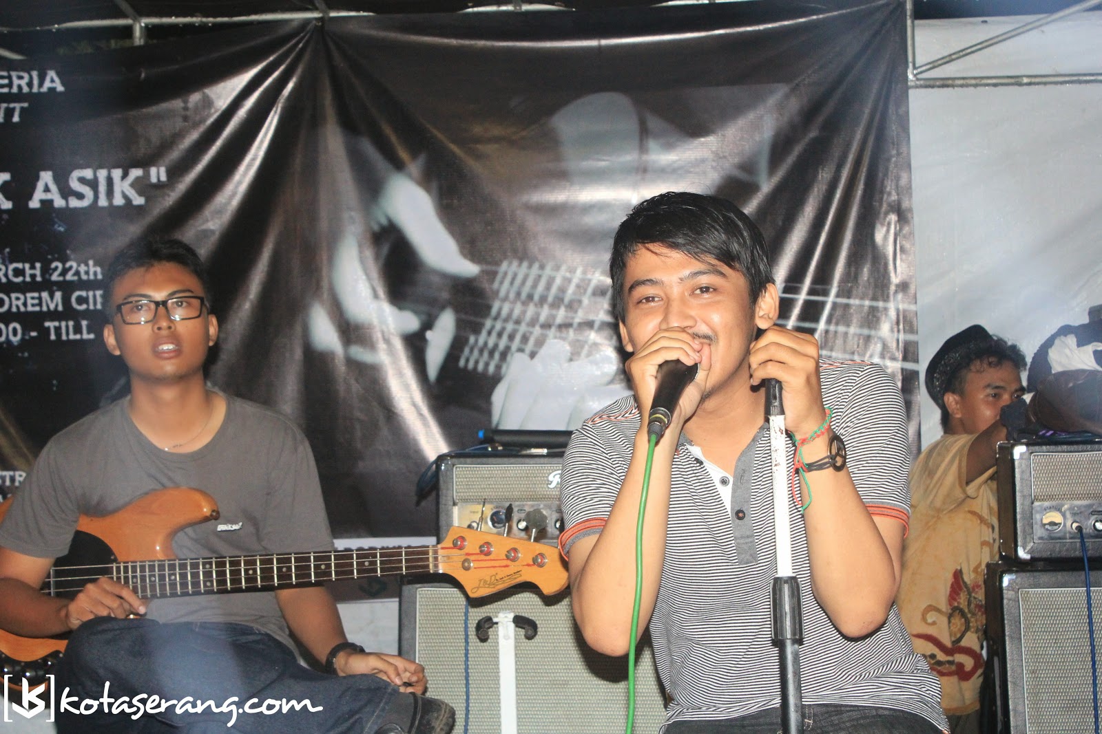 Event - Akustik Asik By: kedaiceriaa, CiRKoRM dan KotaSerang Event - Akustik Asik By: kedaiceriaa, CiRKoRM dan KotaSerang