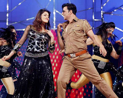 Akshay,Katrina & Priyanka at Police Umang Show 2013